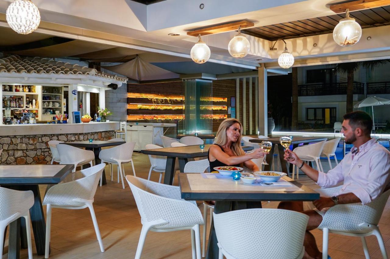 Alkionides Seaside Hotel ปลาเตเนียส ภายนอก รูปภาพ