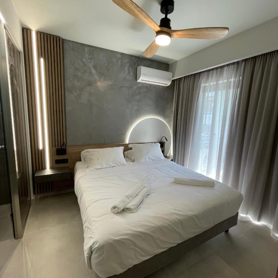Alkionides Seaside Hotel ปลาเตเนียส ภายนอก รูปภาพ