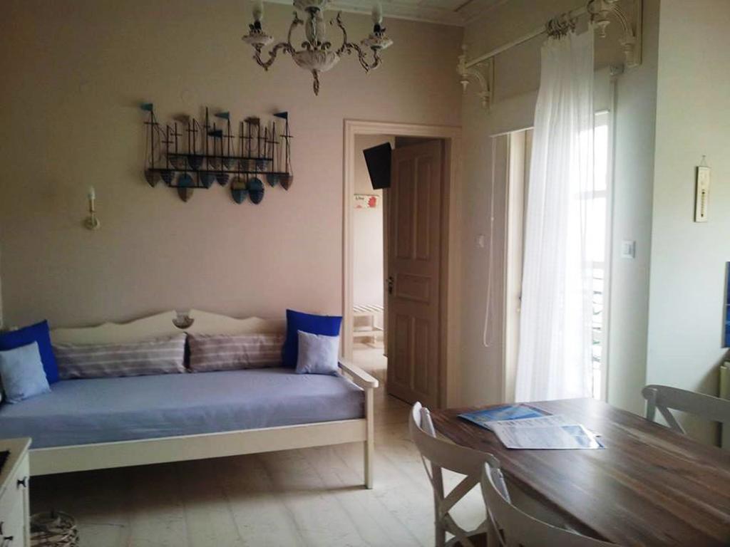 Alkionides Seaside Hotel ปลาเตเนียส ห้อง รูปภาพ