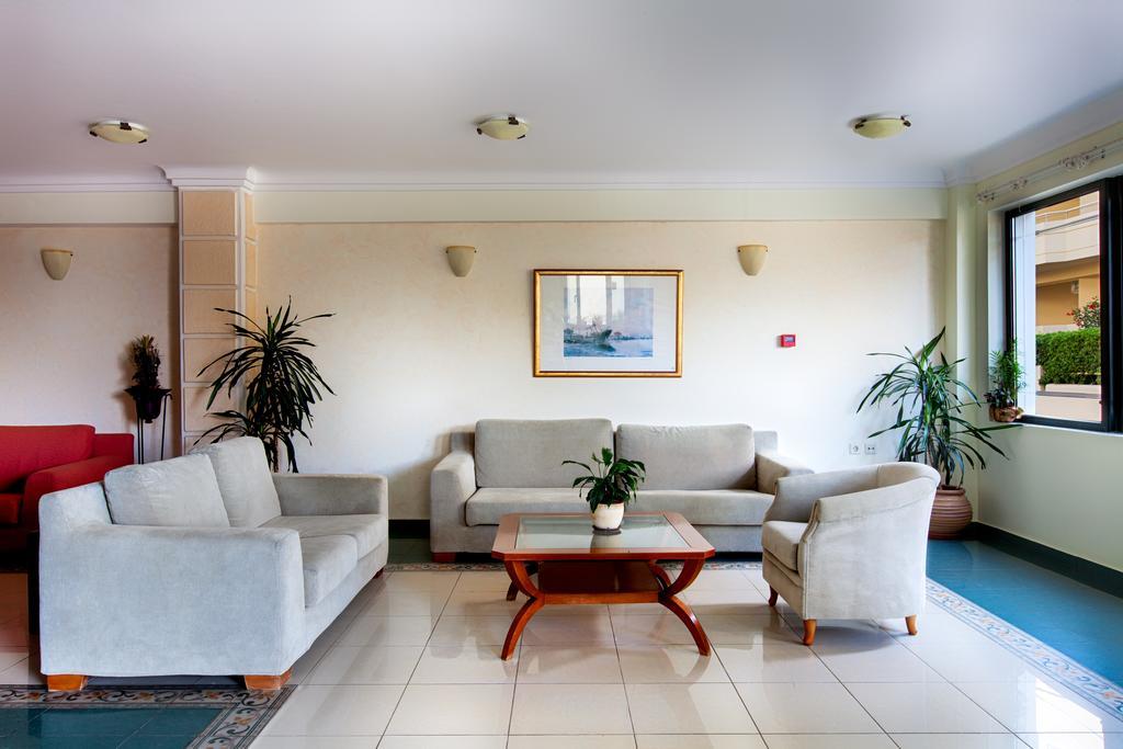 Alkionides Seaside Hotel ปลาเตเนียส ภายนอก รูปภาพ
